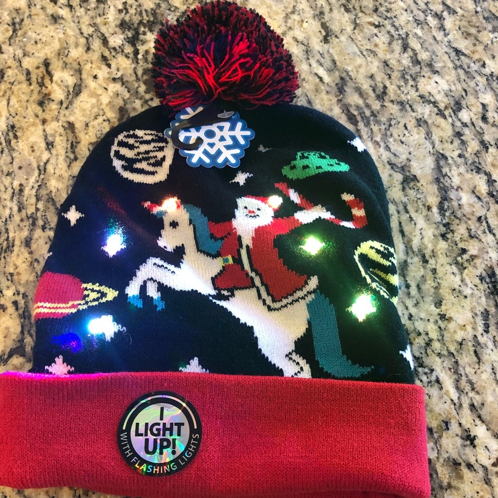 New FLASHING Christmas hat toboggan